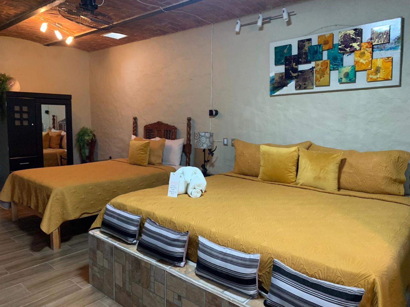 아히힉 Casa De La Abuela B&B 외부 사진